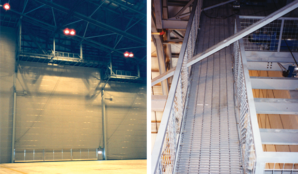 0802-Airplane Hangar Catwalk